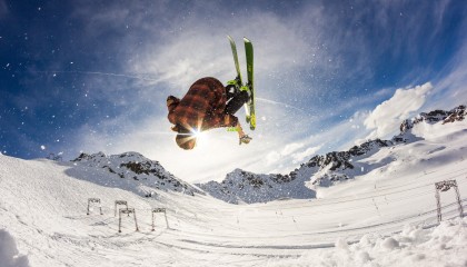 1xbet：亚洲女足格局生变，日本队赛季中期评估独占鳌头，中国队位列第七亟待突破